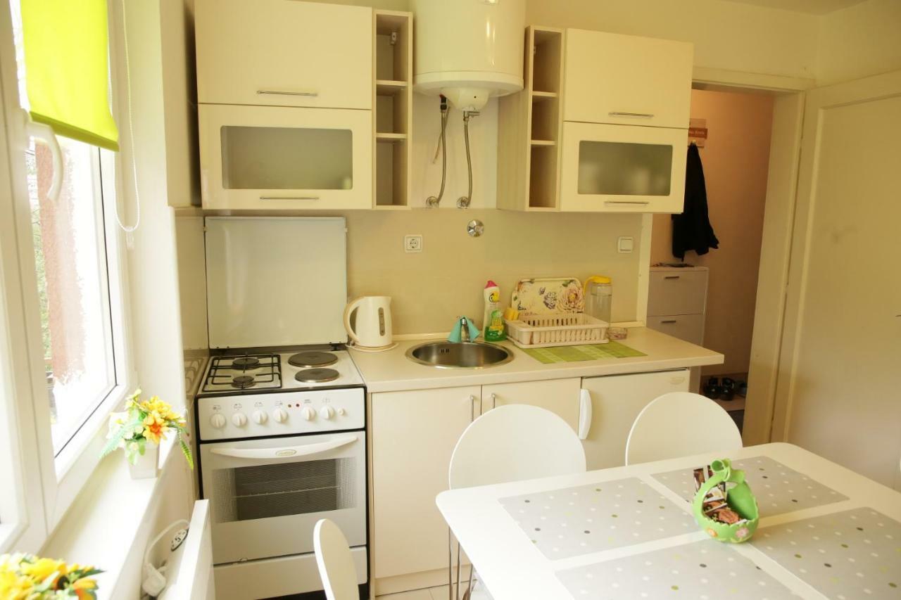 Lovely Apartment In Old Town 400M From City Center Sebilj SJJ Esterno foto